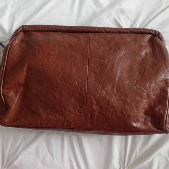 Vintage genuine leather brown clutch with tassel made in Columbia. - Picture 2 of 6